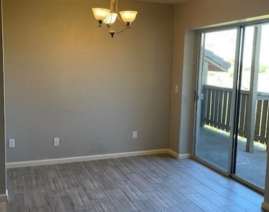 200 E Southern Avenue - Photo Thumbnail 4