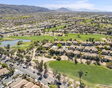 3243 E Maldonado Drive - Photo Thumbnail 44