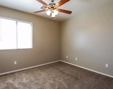 8421 W Miami Street - Photo Thumbnail 4