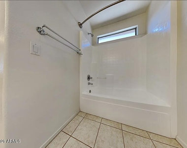 10467 W Sunflower Place - Photo Thumbnail 6