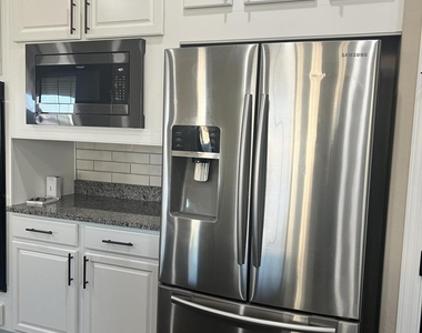 5361 S Crosscreek Drive - Photo Thumbnail 10
