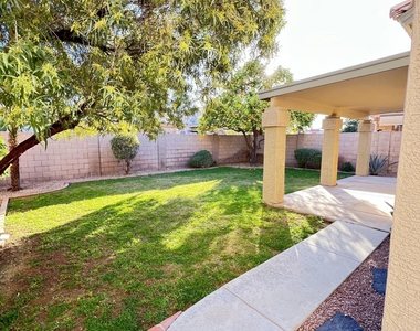 1857 E Mcnair Drive - Photo Thumbnail 21