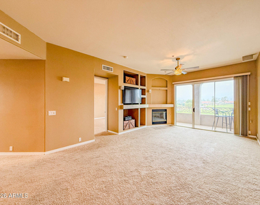 3800 S Cantabria Circle - Photo Thumbnail 11