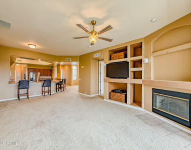 3800 S Cantabria Circle - Photo Thumbnail 12