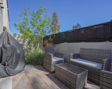 8417 N 22nd Drive - Photo Thumbnail 28