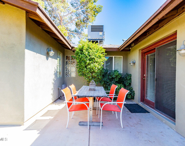 6552 E 2nd Street - Photo Thumbnail 26