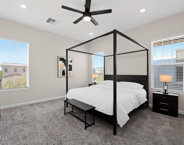 5036 E Campo Bello Drive - Photo Thumbnail 33