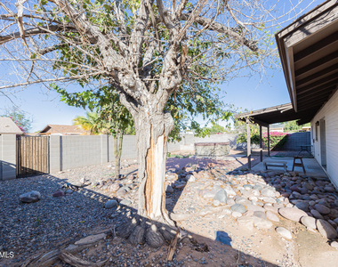 1234 W Palomino Drive - Photo Thumbnail 35