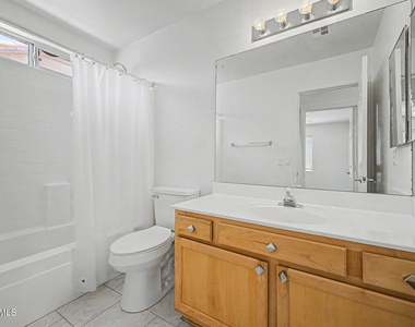 28433 N 47th Street - Photo Thumbnail 30