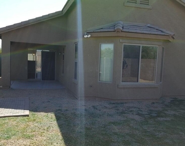 7826 S 72nd Lane - Photo Thumbnail 15
