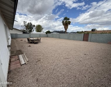 1234 W El Alba Way - Photo Thumbnail 12