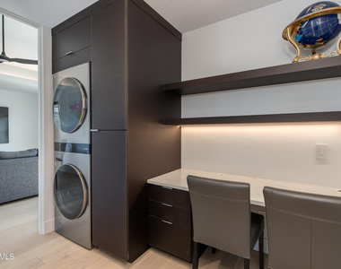 1333 E Pomelo Grove Lane - Photo Thumbnail 13