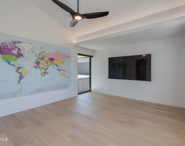 1333 E Pomelo Grove Lane - Photo Thumbnail 11