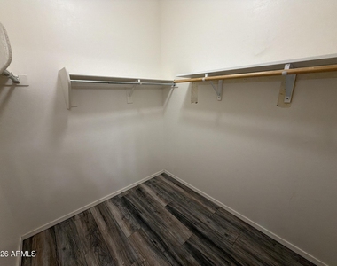14934 W Georgia Drive - Photo Thumbnail 9