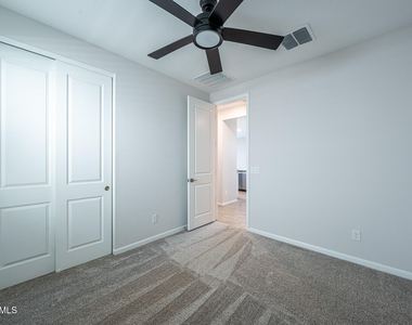 18271 W Paraiso Drive - Photo Thumbnail 18