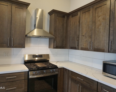24803 S Lakestar Drive - Photo Thumbnail 7
