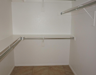 24803 S Lakestar Drive - Photo Thumbnail 15