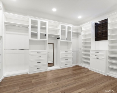 18458 Lakepointe - Photo Thumbnail 43