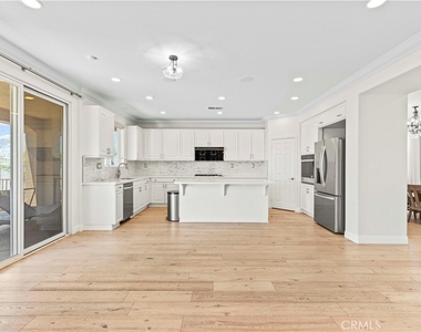 18458 Lakepointe - Photo Thumbnail 8