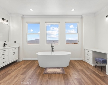 18458 Lakepointe - Photo Thumbnail 40