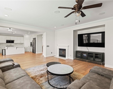 18458 Lakepointe - Photo Thumbnail 15