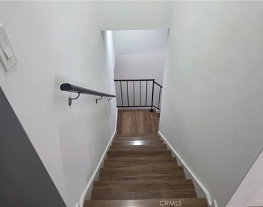 900 Statler Street - Photo Thumbnail 14