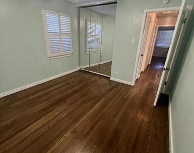 633 E G Street - Photo Thumbnail 10