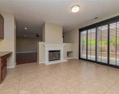 6221 Ruby Crest - Photo Thumbnail 11