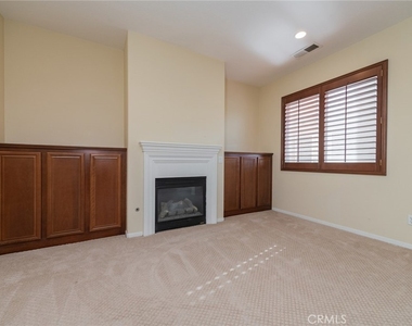 6221 Ruby Crest - Photo Thumbnail 21