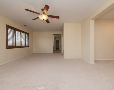 6221 Ruby Crest - Photo Thumbnail 19
