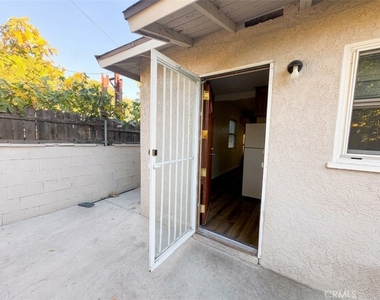 317 E Park Street - Photo Thumbnail 1