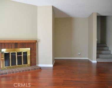 1130 Golden Springs Drive - Photo Thumbnail 3