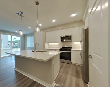 24907 Padre Court - Photo Thumbnail 4