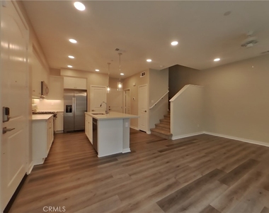 24907 Padre Court - Photo Thumbnail 3