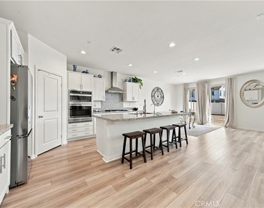 29553 Tulipwood - Photo Thumbnail 2