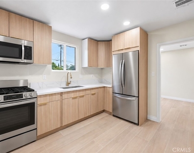 12978 Kamloops Street - Photo Thumbnail 3