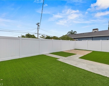 12978 Kamloops Street - Photo Thumbnail 27