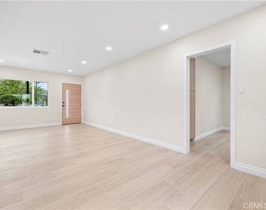 12978 Kamloops Street - Photo Thumbnail 8