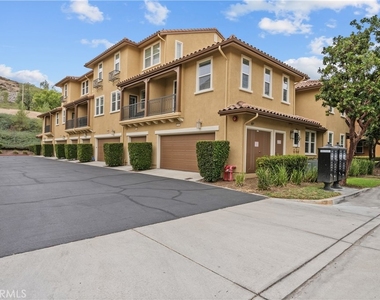 28495 Herrera - Photo Thumbnail 40