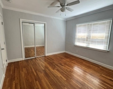 226 N Brighton - Photo Thumbnail 14