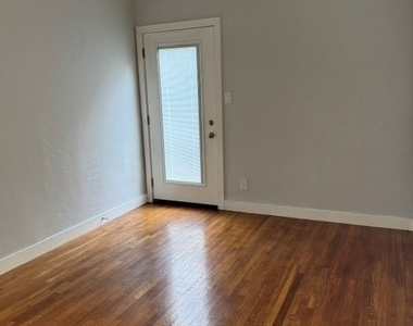 226 N Brighton - Photo Thumbnail 25