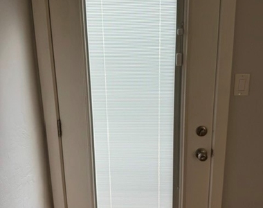 226 N Brighton - Photo Thumbnail 23