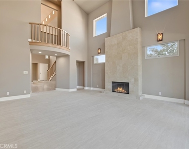 24907 Marbella Court - Photo Thumbnail 6