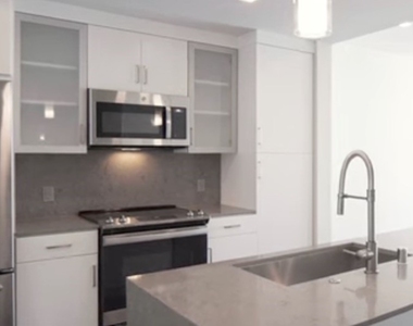 6263 Topanga Canyon Boulevard - Photo Thumbnail 26