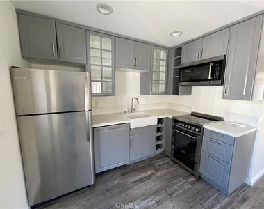 22018 Martinez St - Photo Thumbnail 3