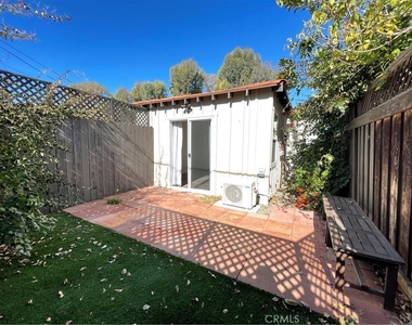 22018 Martinez St - Photo Thumbnail 13