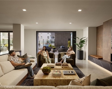21010 Erwin Street - Photo Thumbnail 33