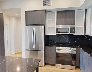 21010 Erwin Street - Photo Thumbnail 58
