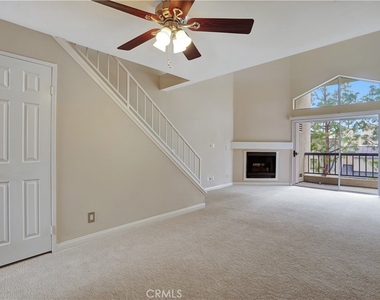5510 Owensmouth Avenue - Photo Thumbnail 1