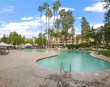 5510 Owensmouth Avenue - Photo Thumbnail 39